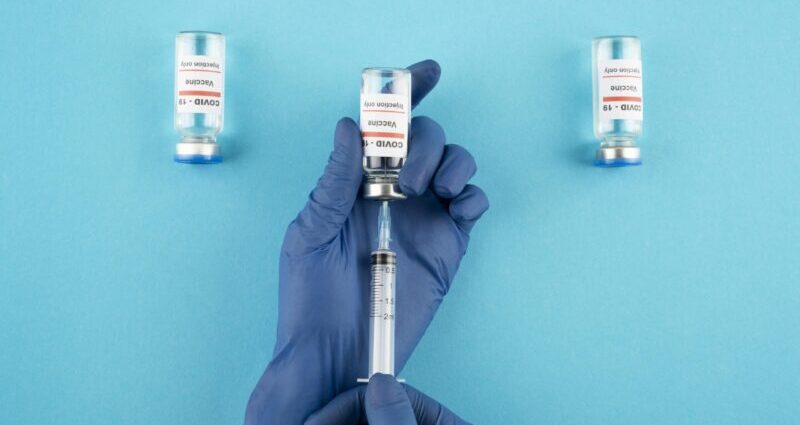 foto incredibil sanii unei tinere de 19 ani s au marit de patru ori ar putea fi efectul vaccinului covid 677d4434a80da