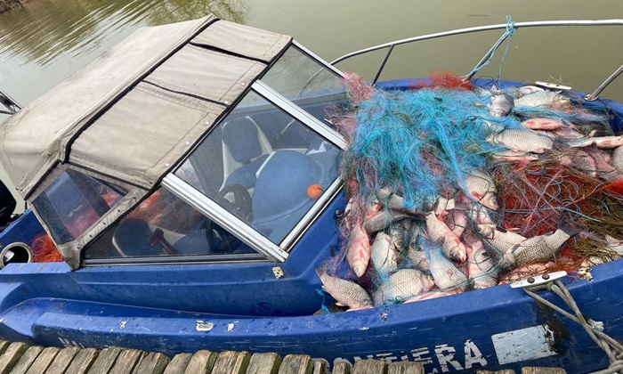 foto video ce descoperire au facut politistii garzii de coasta in complexul lagunar razim sinoe 678383d5121ed