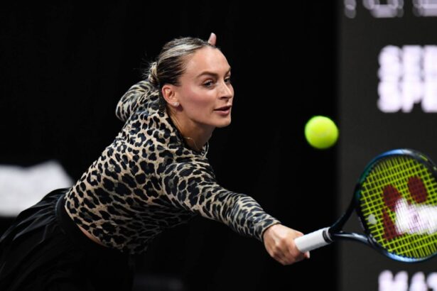 galerie foto inceput de an trist pentru ana bogdan a pierdut in primul tur al calificarilor australian open 677baab7a82be