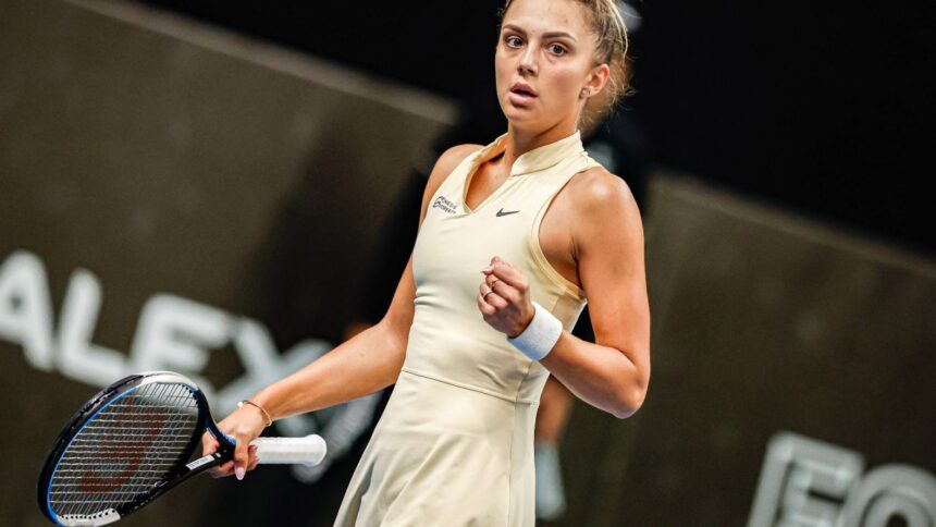 galerie foto jaqueline cristian triumfatoare la melbourne prima victorie extraordinara pentru romania la australian open 2025 6784de5e41037