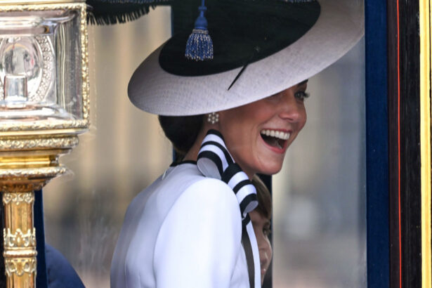 galerie foto kate middleton implineste 43 de ani printesa de wales spera sa participe la mai multe evenimente alaturi de mostenitorul tronului 6787c8b41b3e5