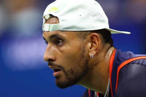 galerie foto nick kyrgios lamentabil eliminat clar de numarul 92 atp in turul intai al openului australian 6784f35cc7c45