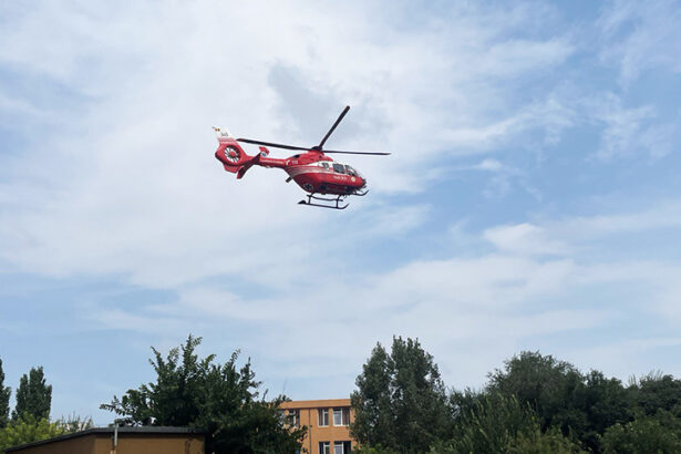 grav accident rutier pe dn22c langa castelu spre poarta alba a fost adus elicopterul smurd 678e1a5dd3e6e