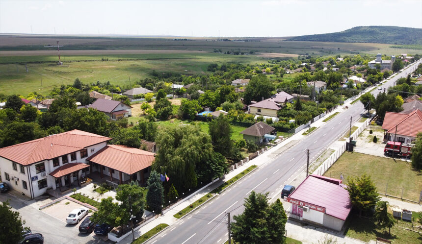 Grupul Alexandrion așteaptă în februarie aprobarea pentru proiectul unui parc fotovoltaic în Crucea. 1 grupul alexandrion asteapta in februarie aprobarea pentru proiectul unui parc fotovoltaic in crucea 6782049daa163