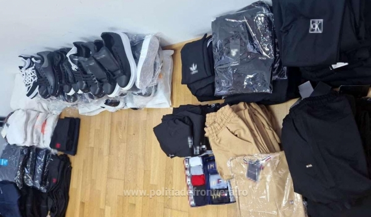 haine contrafacute in valoare de 60 000 lei confiscate de politistii de frontiera la mangalia 678e30a239fb2