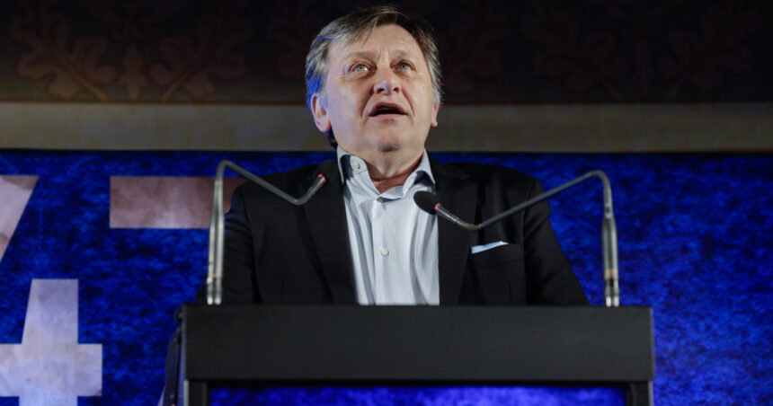 ilie bolojan crin antonescu trebuie sa se reconecteze cu electoratul si sa spuna ce vrea sa faca pentru romania 678e834d7b53c