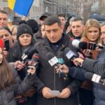 incepe protestul aur din bucuresti simion mitingul care va fi cel mai mare estimarile erau de minim 30 de mii dar azi va putem spune ca vor fi cel putin 50 de mi video 67838fbfa618f