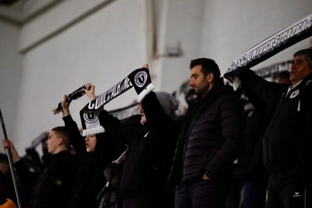 incidente la dinamo u cluj s au luat la bataie intre ei iar jandarmeria a intervenit 6793eb62d54fd