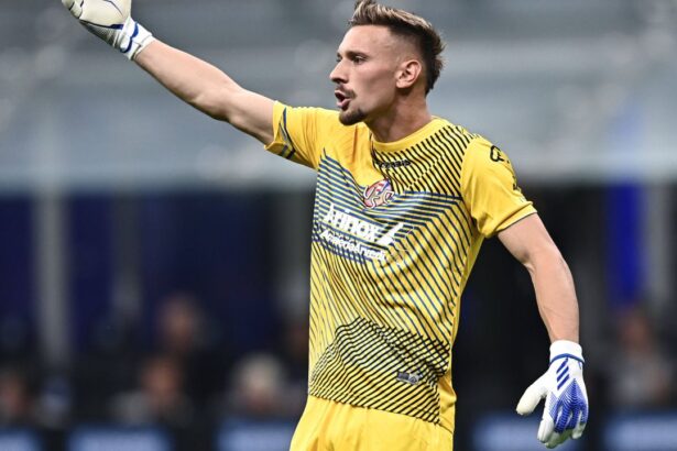 inter il ajuta pe ionut radu salariul pregatit pentru portarul roman il umple de bani 67964f0859d64