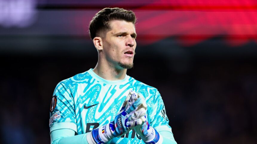 intrebat despre cel mai puternic adversar de la manchester united stefan tarnovanu a rostit un singur nume 679a713dde05d
