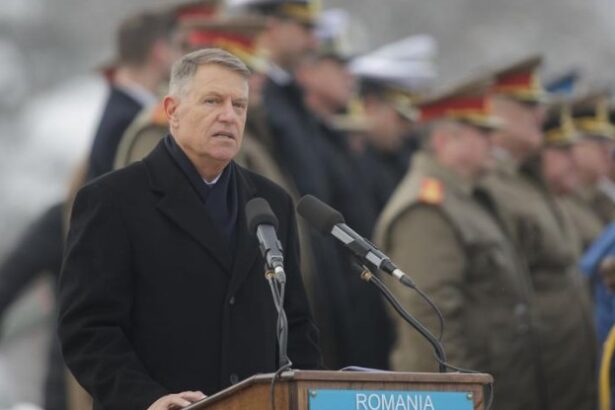 iohannis l a inaintat in grad pe pe comandantul bazei aeriene de la mihail kogalniceanu 679a3b1eca5d0