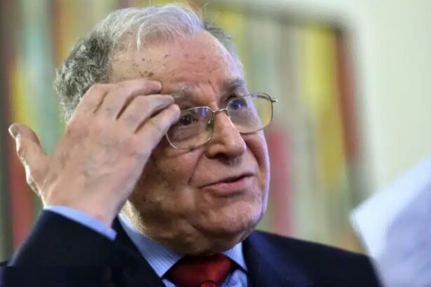 ion iliescu si petre roman urmariti penal in dosarul mineriada pentru infractiuni contra umanitatii 6787b34ec4be7
