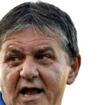 jos palaria ce l a impresionat pe marius lacatus la qarabag fcsb si ce l a dezamagit 679292c9816ad