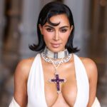 kim kardashian a pierdut 150 000 de urmaritori pe instagram dupa ce a postat o fotografie cu melania trump 679381022c855