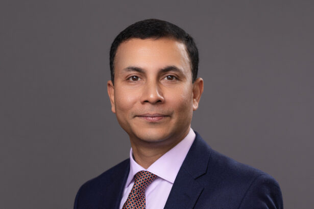 kuldeep kaushik director nn asigurari de viata piata asigurarilor de viata aproape s a dublat in ultimii 10 ani urmatorii 10 ani vor continua sa o remodeleze cel mai probabil intr un ritm mai rapi 679ab9664ef28