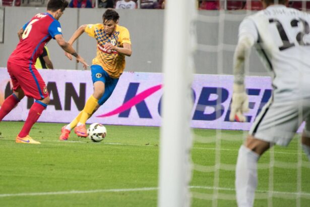 live text qarabag fk fcsb in europa league joi de la 1945 decarul azerilor a jucat in romania si a fost la un pas de fcsb 678f9800b5120