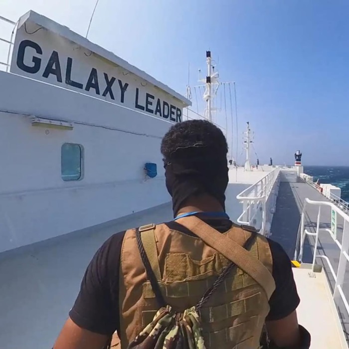 marinarul roman rapit de piratii houthi si eliberat dupa un an a ajuns la sofia cu un avion al guvernului bulgar 67928a753dc95