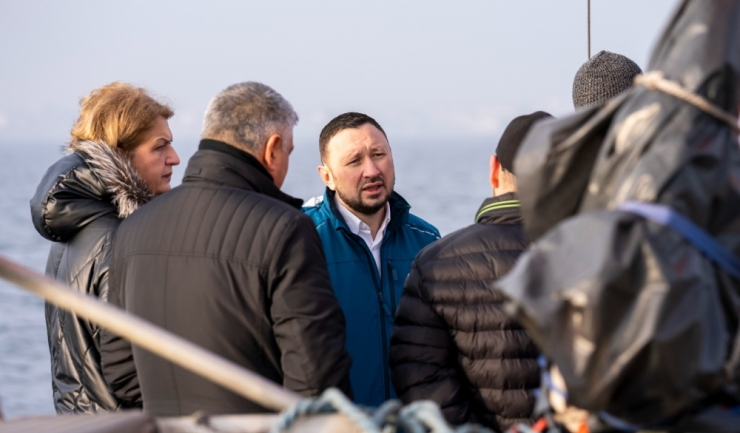ministrul mediului apa marii negre monitorizata in contextul poluarii dupa accidentul naval din stramtoarea kerci 678fe1d7d5824