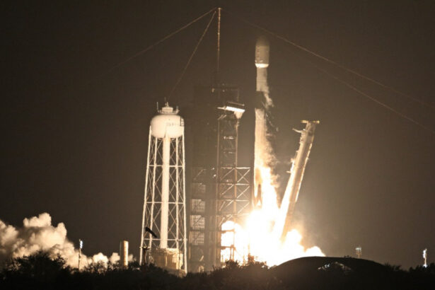 modulele de aselenizare resilience si blue ghost au fost lansate cu succes cu o racheta spacex cand vor ajunge pe luna 6787707b81383
