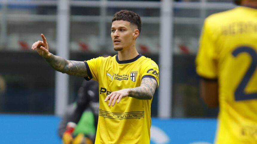 mutarea anticipata la fiorentina dupa ce dennis man s a accidentat in ac milan parma 6796448b057d6