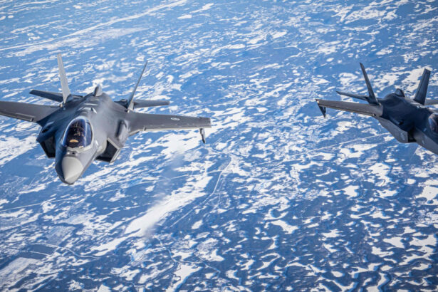nato a ridicat in premiera avioane f 35 norvegiene stationate in polonia dupa detectarea unui numar masiv de tinte aeriene rusesti 678a2b8e2045d