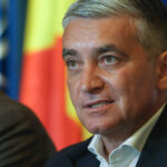 news alert primarul din sinaia vlad oprea vizat de dna pentru fapte de coruptie perchezitii la primaria sinaia si la locuinta edilului 6790a3a7bd3f1
