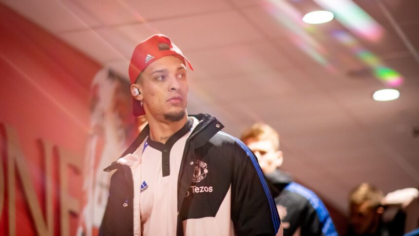 news alert s a facut transferul lui antony pleaca de la manchester united chiar inainte de meciul cu fcsb 67938fe92f198