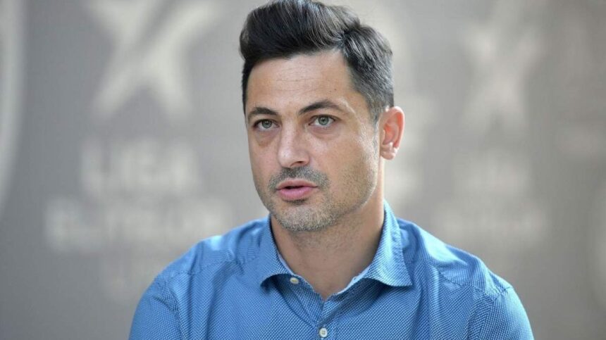 norocul lui radoi la revenirea la craiova detaliul care il poate face mare sau il poate ingropa in timp record 679b71fe5bdd2