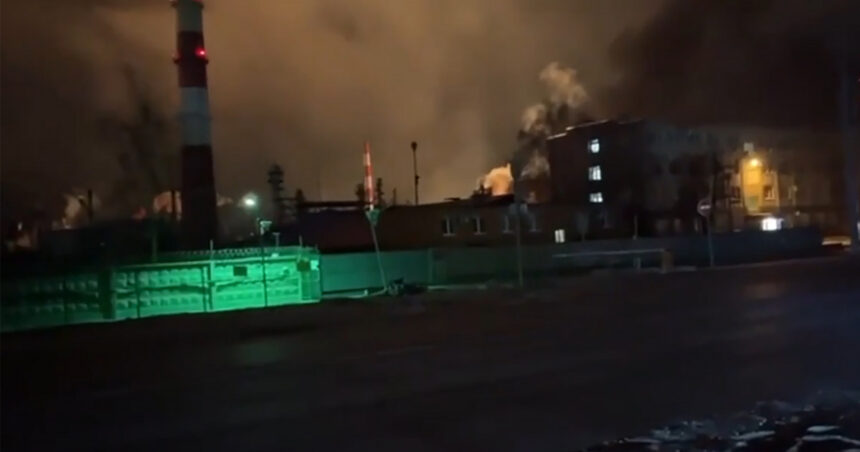 nou atac cu drone ucrainene asupra uneia dintre cele mai mari rafinarii din rusia 67964c092ece2