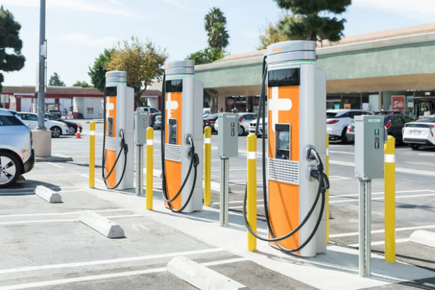 o companie americana care detine statii de incarcare pentru masini electrice dezvolta cabluri care nu pot fi taiate pentru a descuraja hotii de cupru 678a92c629691