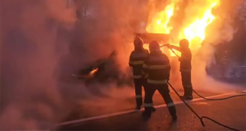 o femeie care a vrut sa se razbune pe fosta angajatoare a incendiat trei masini cum a actionat aceasta 6779534ab3f1f