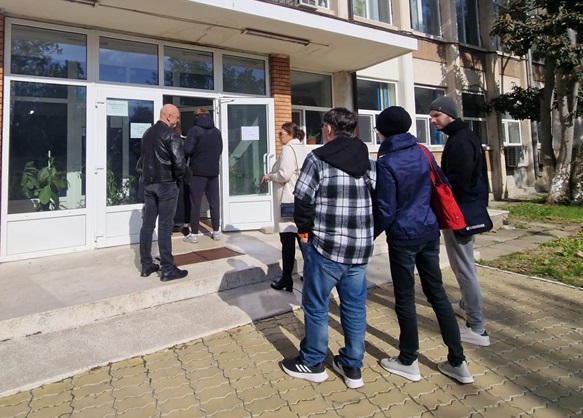 o firma ce ruleaza afaceri de milioane de euro a prins contractul de furnizare a produselor de panificatie pentru cantina universitatii ovidius constanta 67762016a8e5c