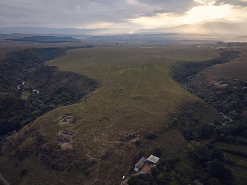 o fortareata montana uriasa de 3 000 de ani vechime ii uimeste pe arheologi 678139985a9f7