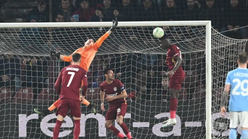 oficial fostul golgheter din superliga a devenit de azi liber de contract ultima data a jucat in champions league 677508af293bd