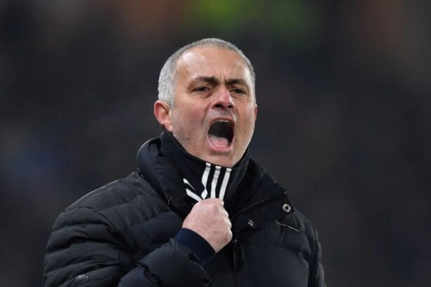 oficial mourinho da lovitura fundasul de 65 000 000e a semnat cu fenerbahce 679121c29b4e5