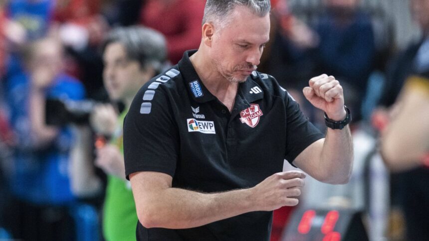 oficial vicececampioana romaniei a anuntat numele noului antrenor principal 6776b5add0da1