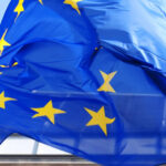 patru tari cer ue sa aloce 100 miliarde de euro pentru aparare rusia produce de trei ori mai multe obuze decat sua si ue la un loc 679c5db739719
