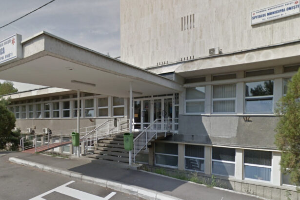 paznic de spital injunghiat de un pacient beat care este starea agentului de paza de la spitalul din onesti si cine e agresorul 678b849179840