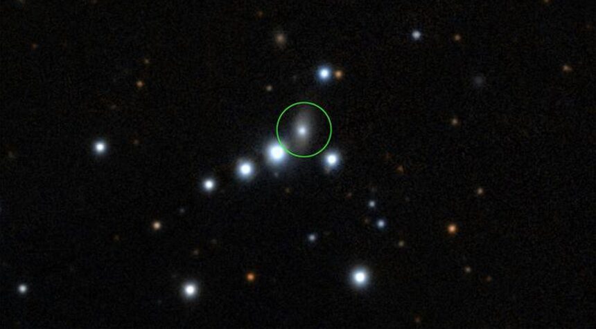 pentru prima data in istorie astronomii au observat formarea jeturilor unei gauri negre in timp real 678cb3f0173ba