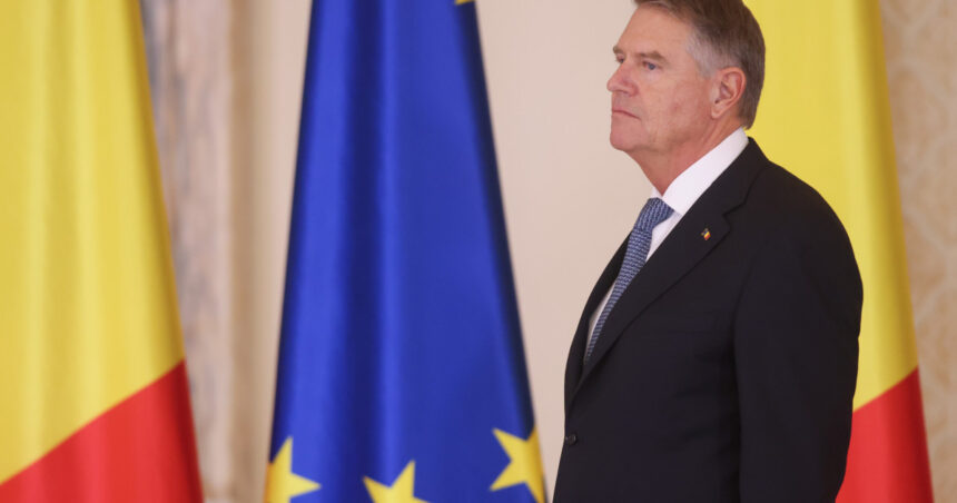 pot aur si sos au strans numarul necesar de semnaturi pentru suspendarea fortata a lui klaus iohannis listele au fost depuse joi 6788f32aea0df