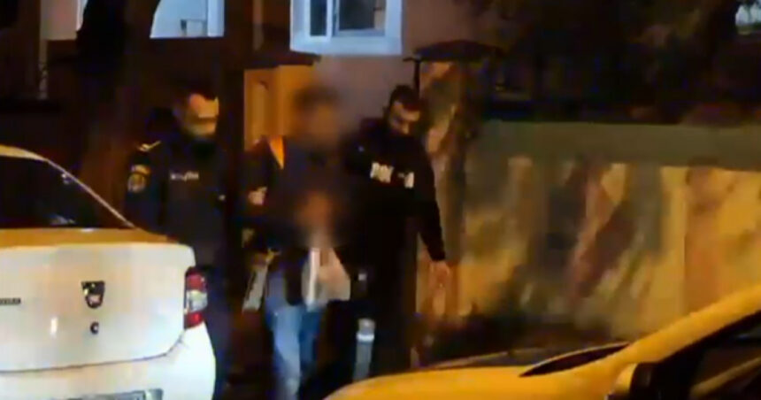 prima retinere dupa mitingul pro georgescu barbatul care a vandalizat masina unor jurnalisti si a petrecut noaptea in arest 678222d8d2d3c