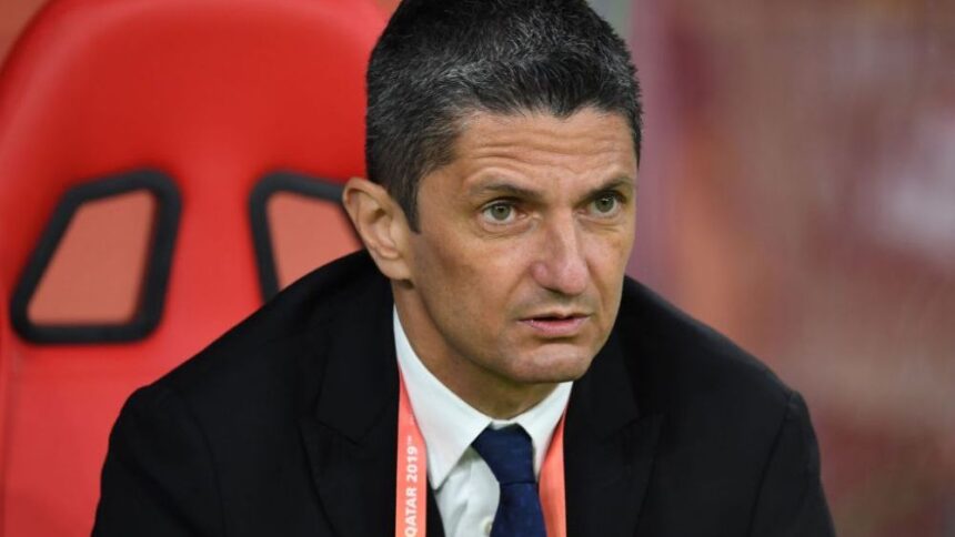 razvan lucescu se scufunda cu paok campioana greciei cu antrenorul suspendat inca un rezultat dezamagitor in 2025 678d504ad3430