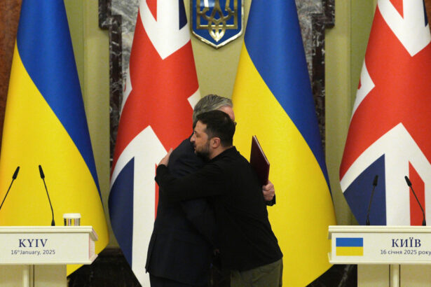 rusia a bombardat kievul chiar in timpul vizitei premierului britanic care a semnat un un parteneriat de securitate pe 100 de ani 67891cec4c50d