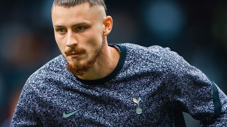 scad sansele lui dragusin de a mai fi titular la tottenham anunt de ultima ora in presa engleza 679a2e8f4b04c