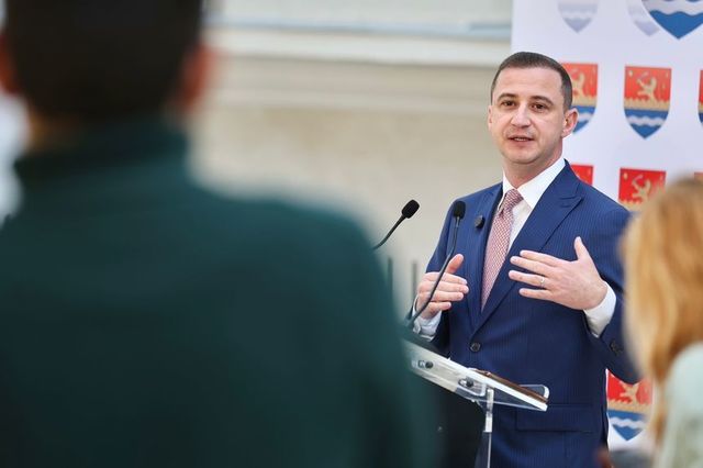 seful cj timis anunta cea mai mare restructurare facuta vreodata in institutie 679ca1f891313