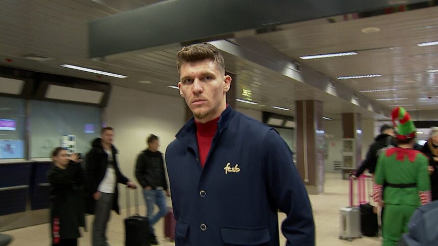 transferul lui stefan tarnovanu a picat italienii au anuntat ca vin la negocieri dar au disparut gigi era de acord 67838cdaa00f1