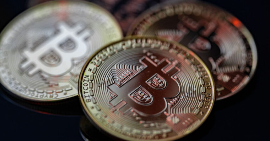 un barbat a aruncat din greseala la gunoi bitcoini in valoare de 710 milioane de euro si nu mai poate sa i recupereze 67837b812461c