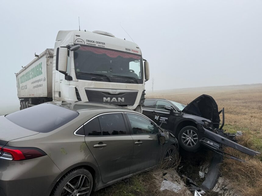 update foto video accident grav cu patru victime iesirea din localitatea baia traficul oprit pe dn 22 tulcea constanta 6798a2eda7837