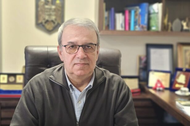 usr il acuza pe vergil chitac ca vrea sa secretizeze sedintele comisiei tehnice de amenajare a teritoriului si urbanism cum raspund primarul si arhitectul sef 679785b9e78d2