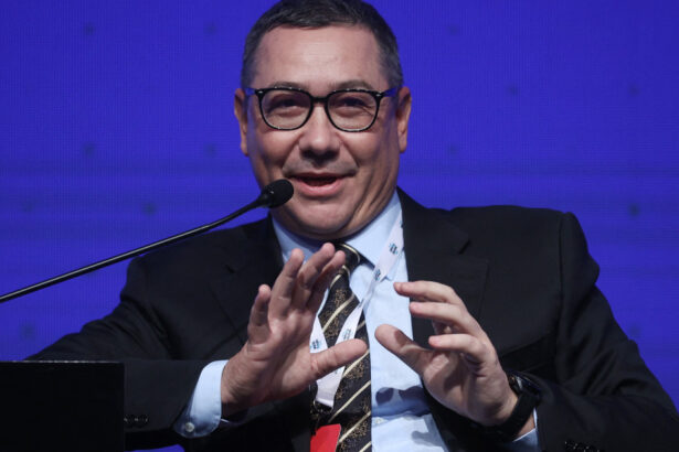 victor ponta majoritatea covarsitoare a poporului pesedist l ar fi votat pe calin georgescu in turul doi 6792a371380fc